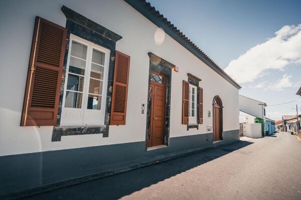 Benilde Village House - Azores