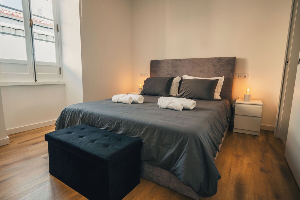 Rom, 1 queensize-seng, privat bad, 1. etasje | Allergitestet sengetøy, minibar, blendingsgardiner og wi-fi (inkludert)