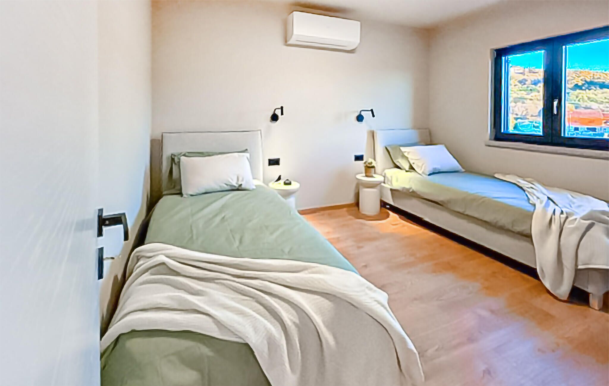 4 bedrooms, free WiFi