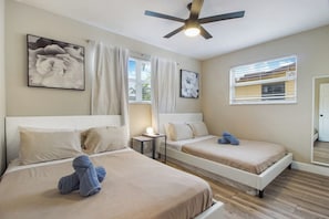 3 chambres, bureau, fer et planche à repasser, Wi-Fi gratuit