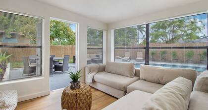 Casa Christina I 5 min to Beach I Tropical Pool