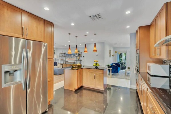 Imagen sin descripción, 1 de 37, botón