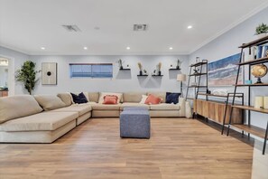 Imagen sin descripción, 2 de 37, botón