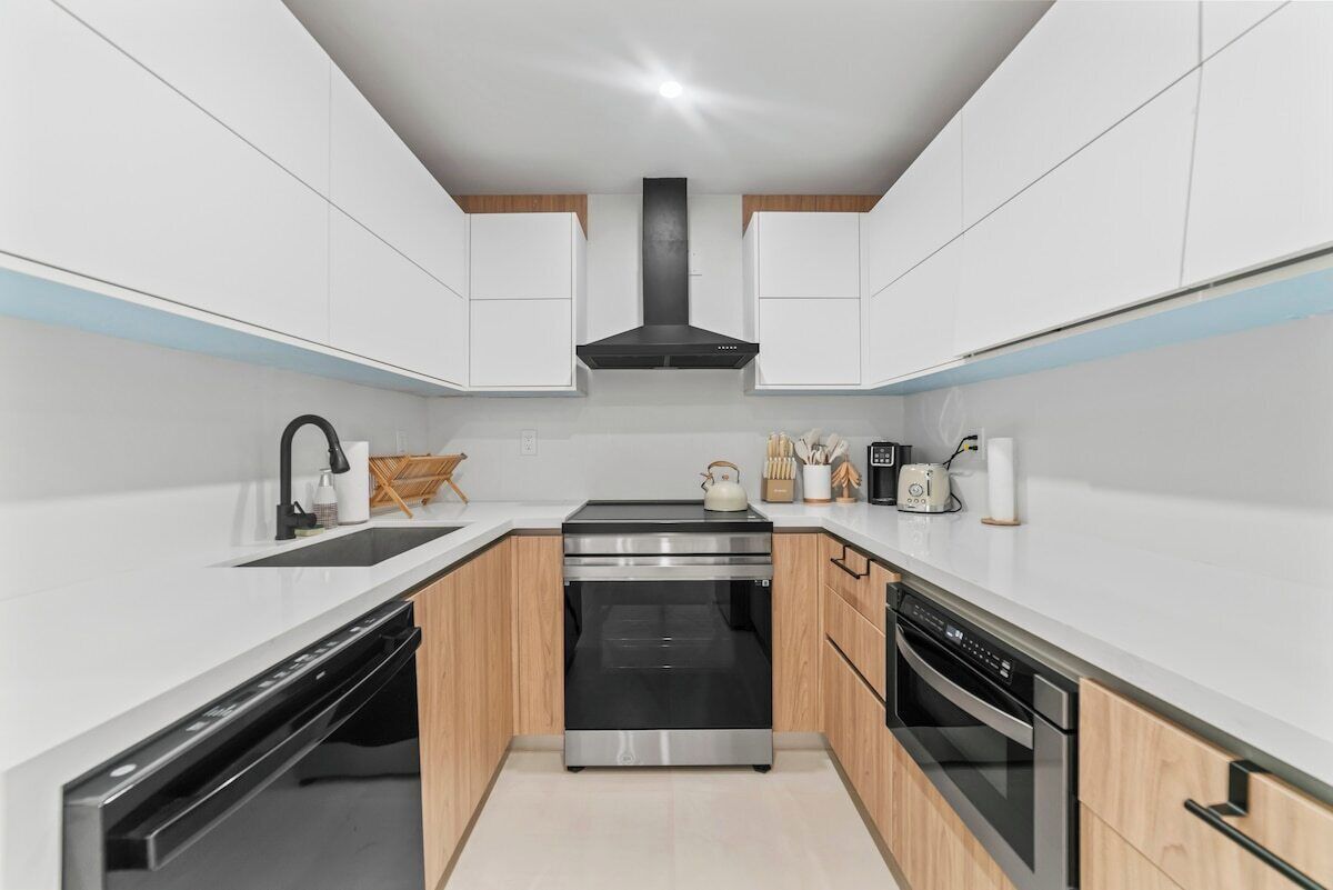 Microwave, oven, dishwasher, toaster