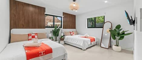 4 bedrooms, desk, iron/ironing board, travel cot