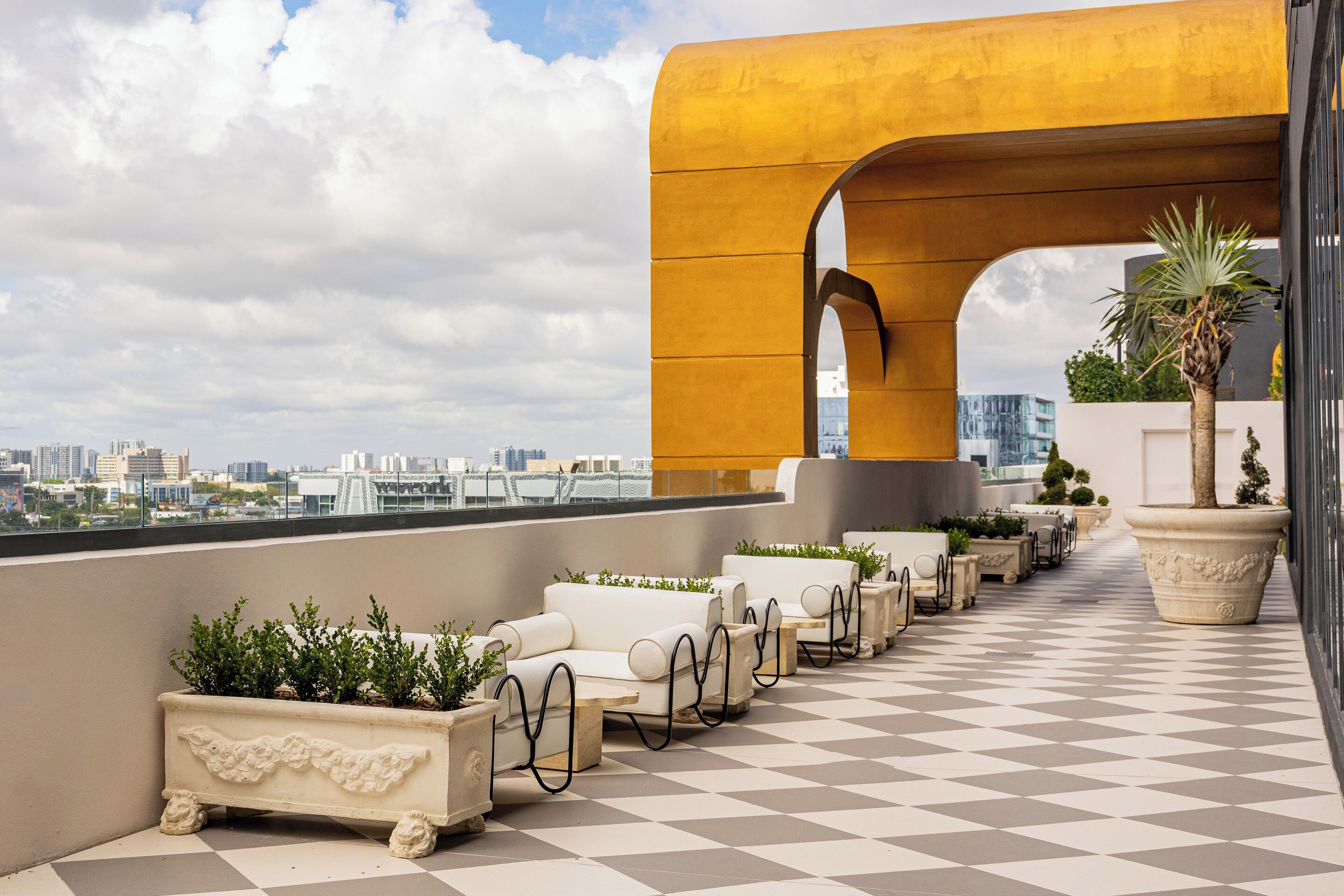 Sundeck