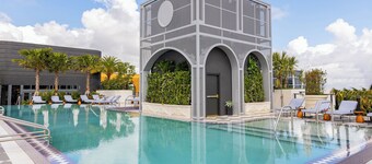 The 27 Wynwood