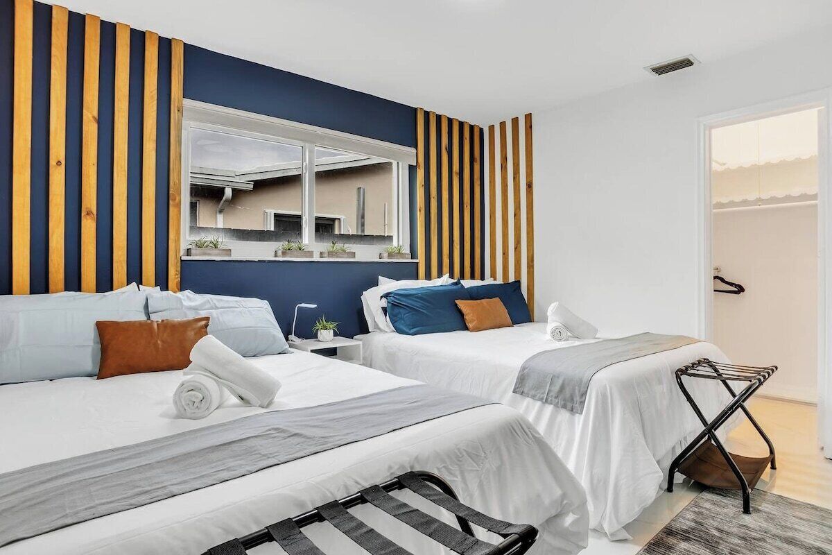 7 chambres, fer et planche à repasser, lit parapluie, Wi-Fi gratuit