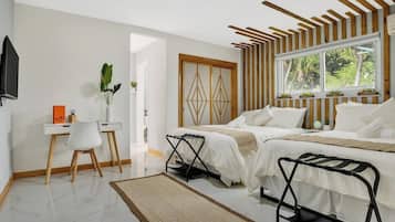 7 quartos, ferros/tábuas de passar roupa, berço de viagem
