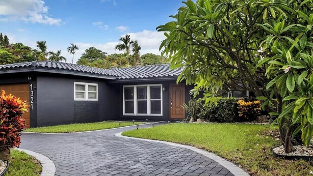 Exterior - Jardins d'eden | turfed pool | 6min beach (Hollywood)