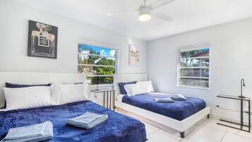4 bedrooms, desk, iron/ironing board, travel crib
