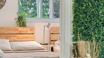 6 habitaciones y tabla de planchar con plancha