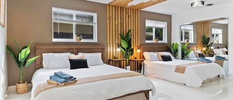 4 habitaciones, escritorio, tabla de planchar con plancha y wifi gratis