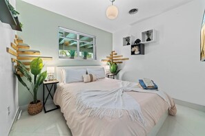 4 chambres, bureau, fer et planche à repasser, Wi-Fi gratuit