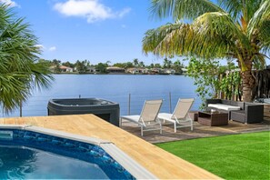 Pool - Casa Santorini - Waterfront w/ pool (Miami)