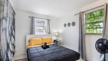 7 habitaciones, tabla de planchar con plancha y wifi gratis