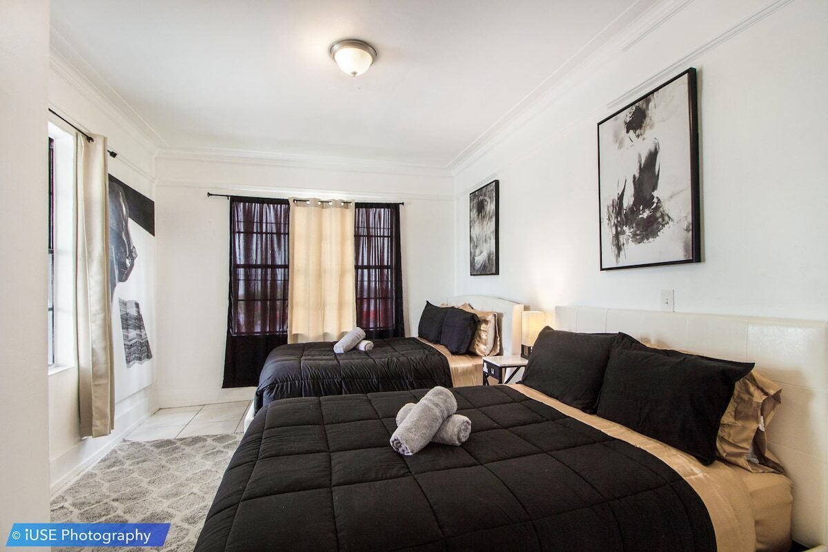 8 bedrooms, iron/ironing board