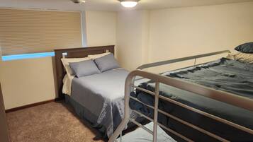 5 chambres, accès au Wi-Fi (inclus), literie fournie