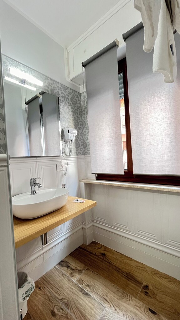 Emy Suites - Civitavecchia