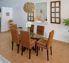 Dining - The Jewel of Playa Coronado (Playa Coronado)