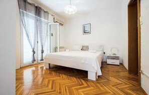 1 bedroom, iron/ironing board, free WiFi - 1 bedroom stunning apartment in Podstrana (Podstrana)