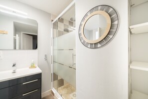 Hair dryer, towels - Le Petit Vals - Proche Casino (Vals-les-Bains)