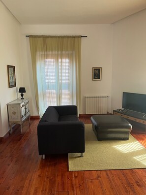 Immagine non classificata, 5 di 29, pulsante