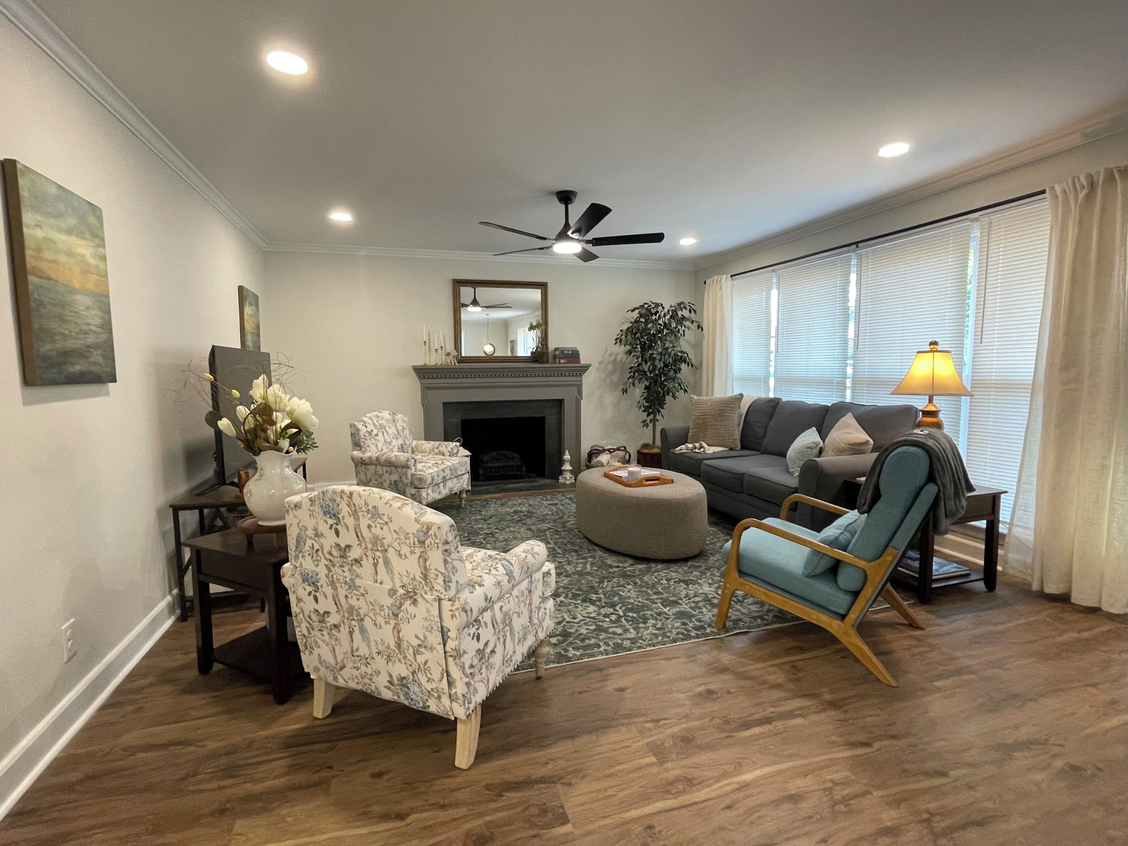 2 Bedroom Duplex Vance Villa In Uptown Lexington! - Lexington, NC