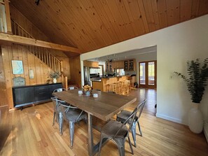 Dining - Lakefront Cabin Escape  Pristine Waters & Fall Foliage (Norfolk)