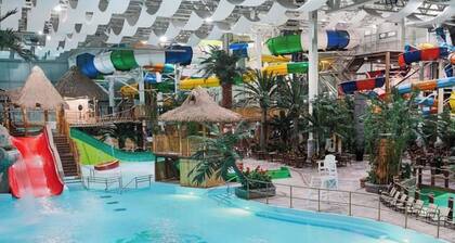 Private spa & luxury 12 people - near Quebec City