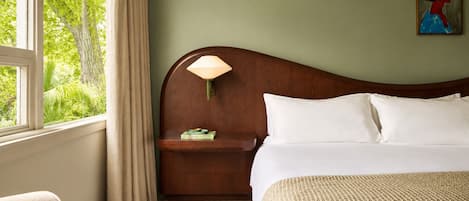 Premium bedding, pillowtop beds, minibar, in-room safe