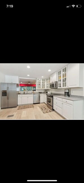 Private kitchen - 3-bedroom Villa in perfect Fernandina Beach with Marsh views !!! #1349 (Fernandina Beach)