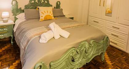 Loja de antaño / Confort y tradición en el centro