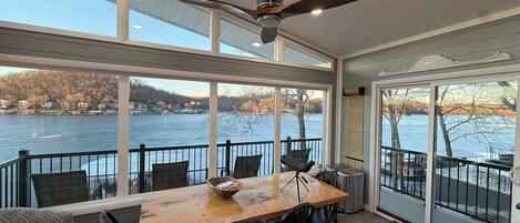 Casa, varias camas, patio (Lucky Duck) | Área de sala de estar