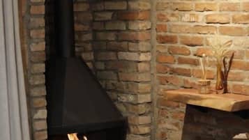 Suíte, sacada, vista para o jardim | Parte interna