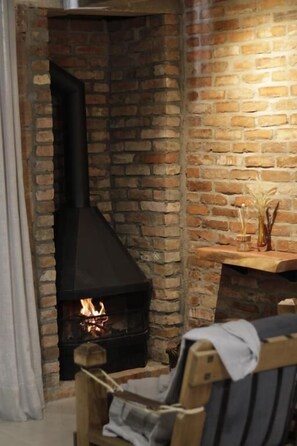 ห้องสวีท, ระเบียง, วิวสวน | ภายใน