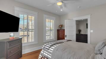 2 slaapkamers, een strijkplank/strijkijzer, wifi, beddengoed