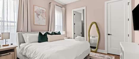 5 chambres, fer et planche à repasser, Wi-Fi, draps fournis