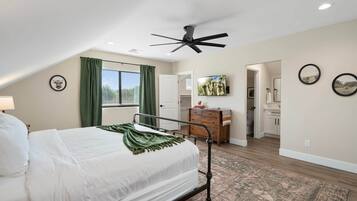 3 chambres, bureau, fer et planche à repasser, Wi-Fi gratuit