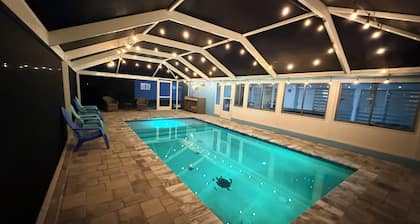 Spacious Beach House with Ocean Access, Beach and Restaurants