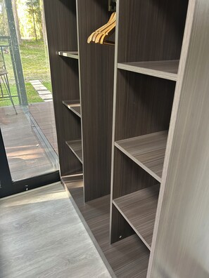 Interior - Noosa rural retreat. Private little unit 10 minutes to Hastings st (Doonan)