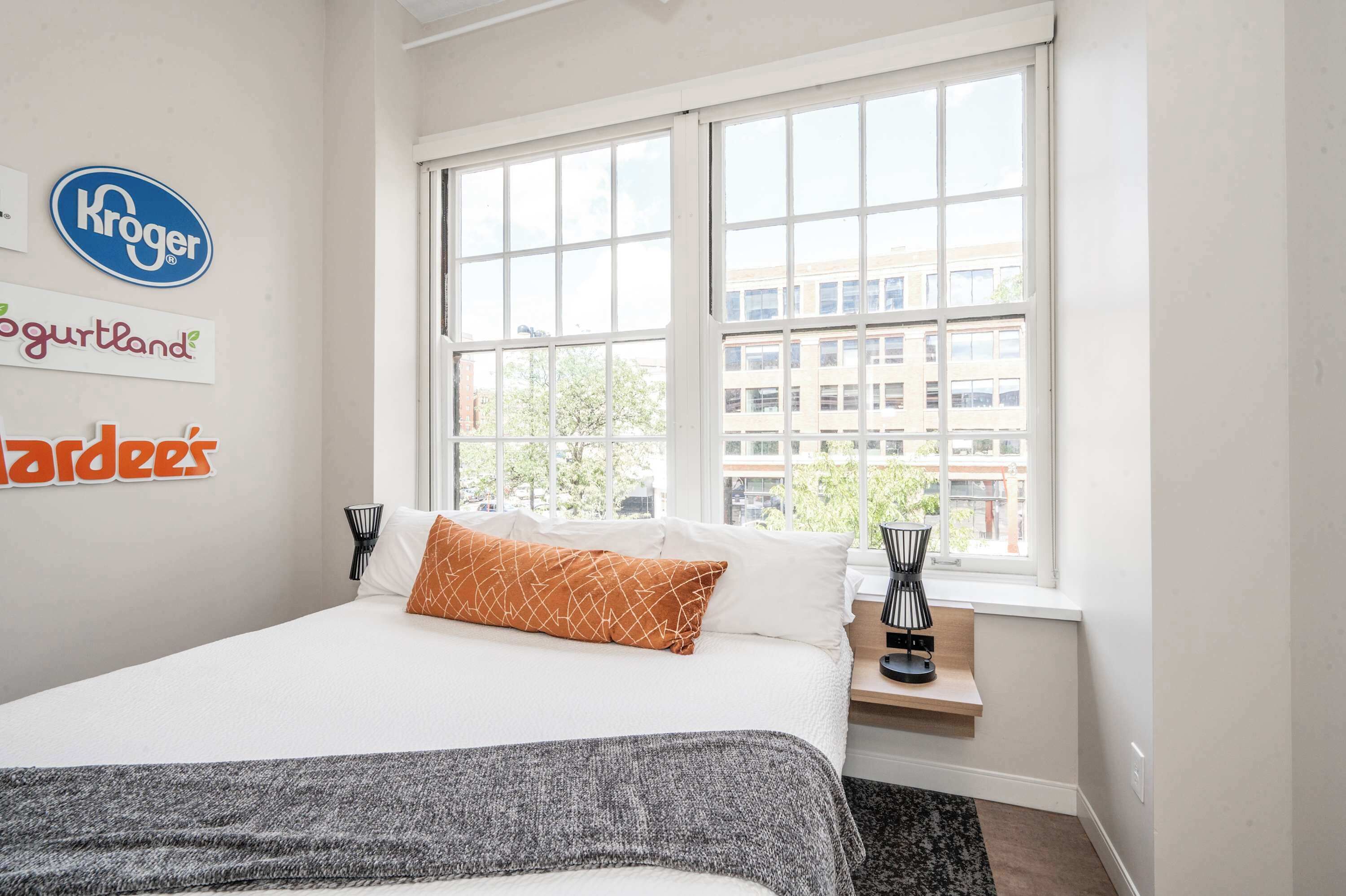 Apartment, Multiple Beds, Kitchen, City View (The 333 Suites 2nd Floor Retreat)