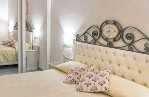 Room - Terme Tritone (Forio)