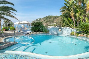 Unclassified image, 2 of 85, button - Terme Tritone (Forio)