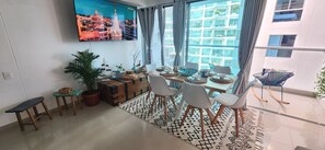 Dining - Charming 2BR Beachfront Apartment with AC in Morros, La Boquilla Cartagena. CTG (Cartagena de Indias)