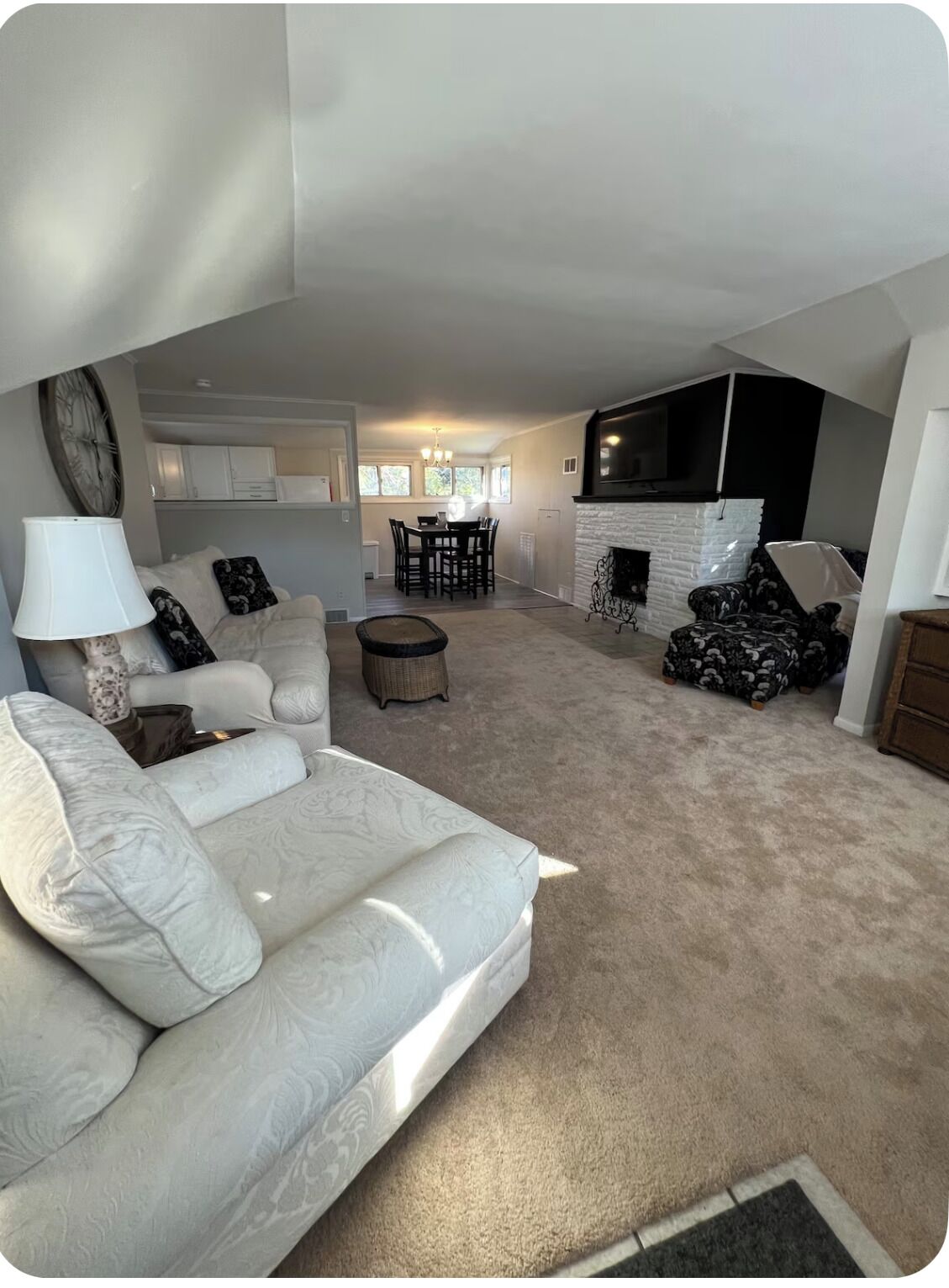 Morgan Creek Retreat 2       2 Bedroom Apt With Deck, 5 Miles From U Of M - Ypsilanti, MI