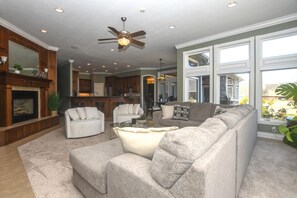 TV, fireplace, stereo, offices