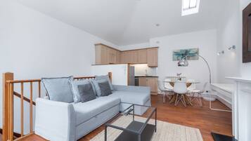 Ferienhaus, Mehrere Betten, KĂŒche, Stadtblick (FS11A (House)) | Wohnbereich