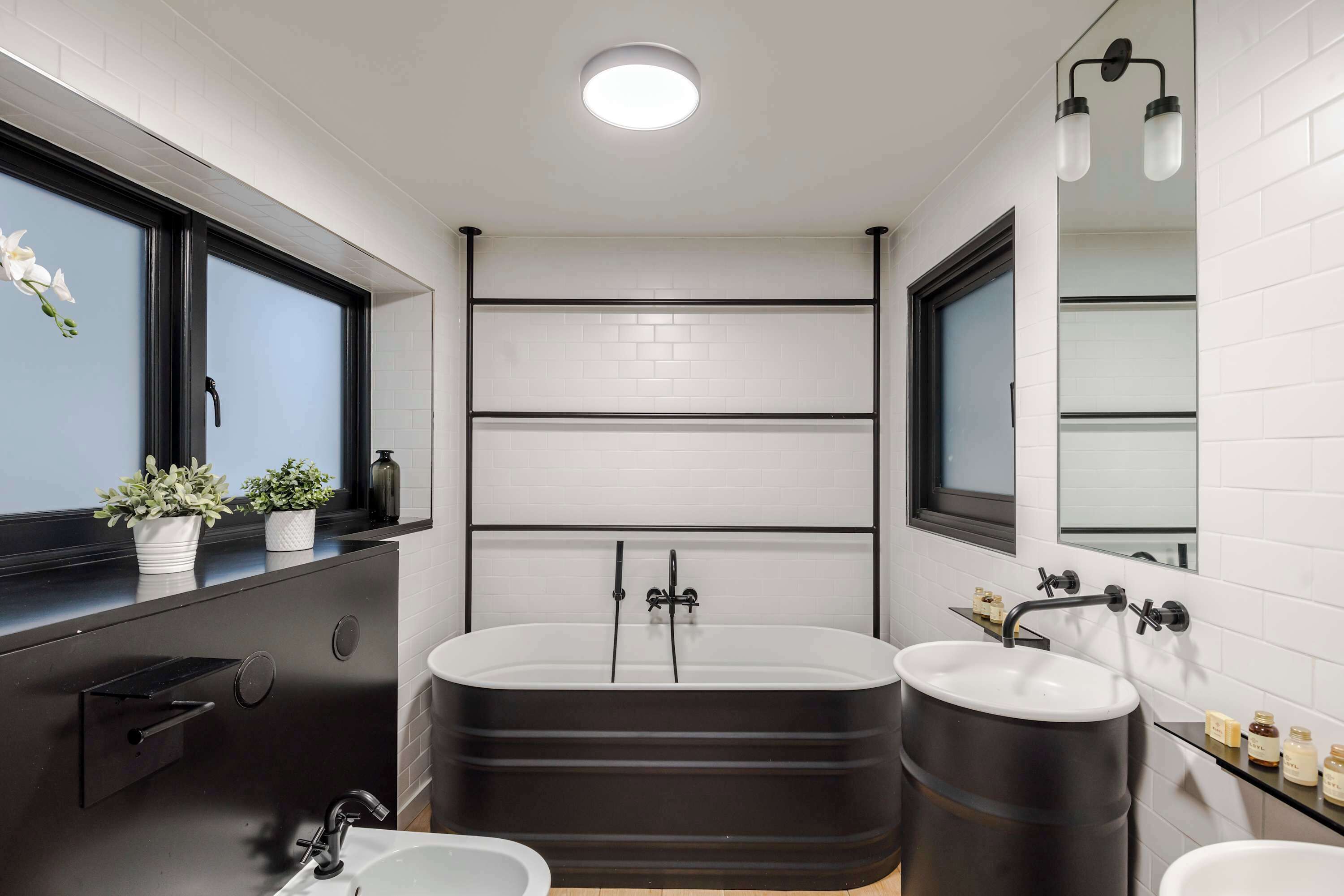 Apartamento, várias camas, cozinha, vista para a cidade (Long Acre 4) | Banheiro | Toalhas de banho 