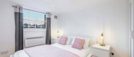 Huoneisto, 2 keskisuurta parisänkyä, keittiö, kaupunkinäköala (Fitzroy St 39E) | Näkymä huoneesta